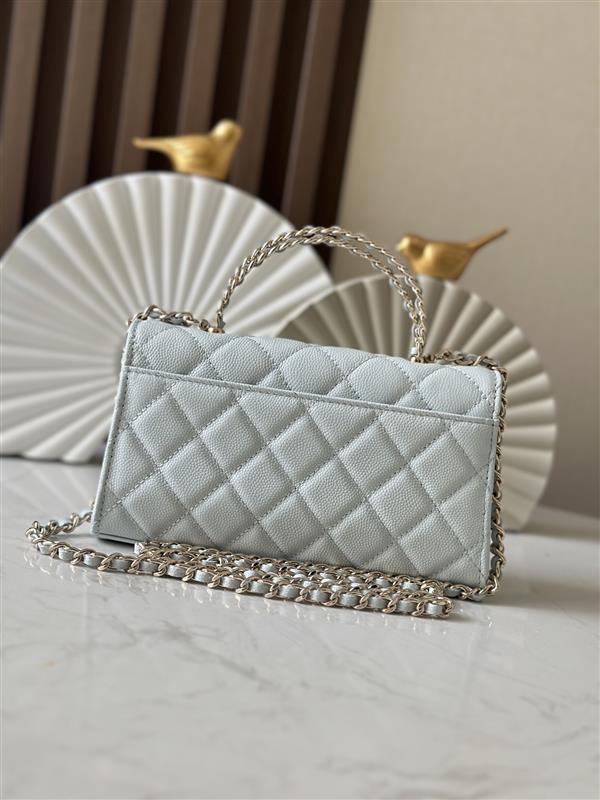 2026127215018131 590